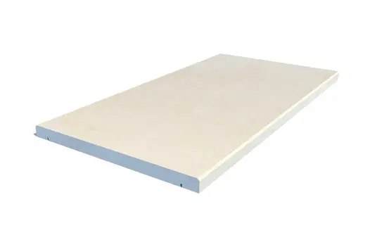 Straight coping with chamfered edge and warm sandstone colouring. Brings minimalism to walls in any garden style.