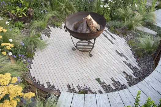 RHS Tatton Park Flower Show 2024 Gold medal winner Callum Corrie uses egyptian beige limestone pavers.